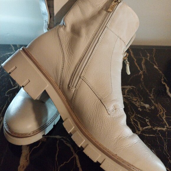 Ara Deon Women's Lug Sole Front & Zip Boot - Cream 09 - Picture 3 of 12